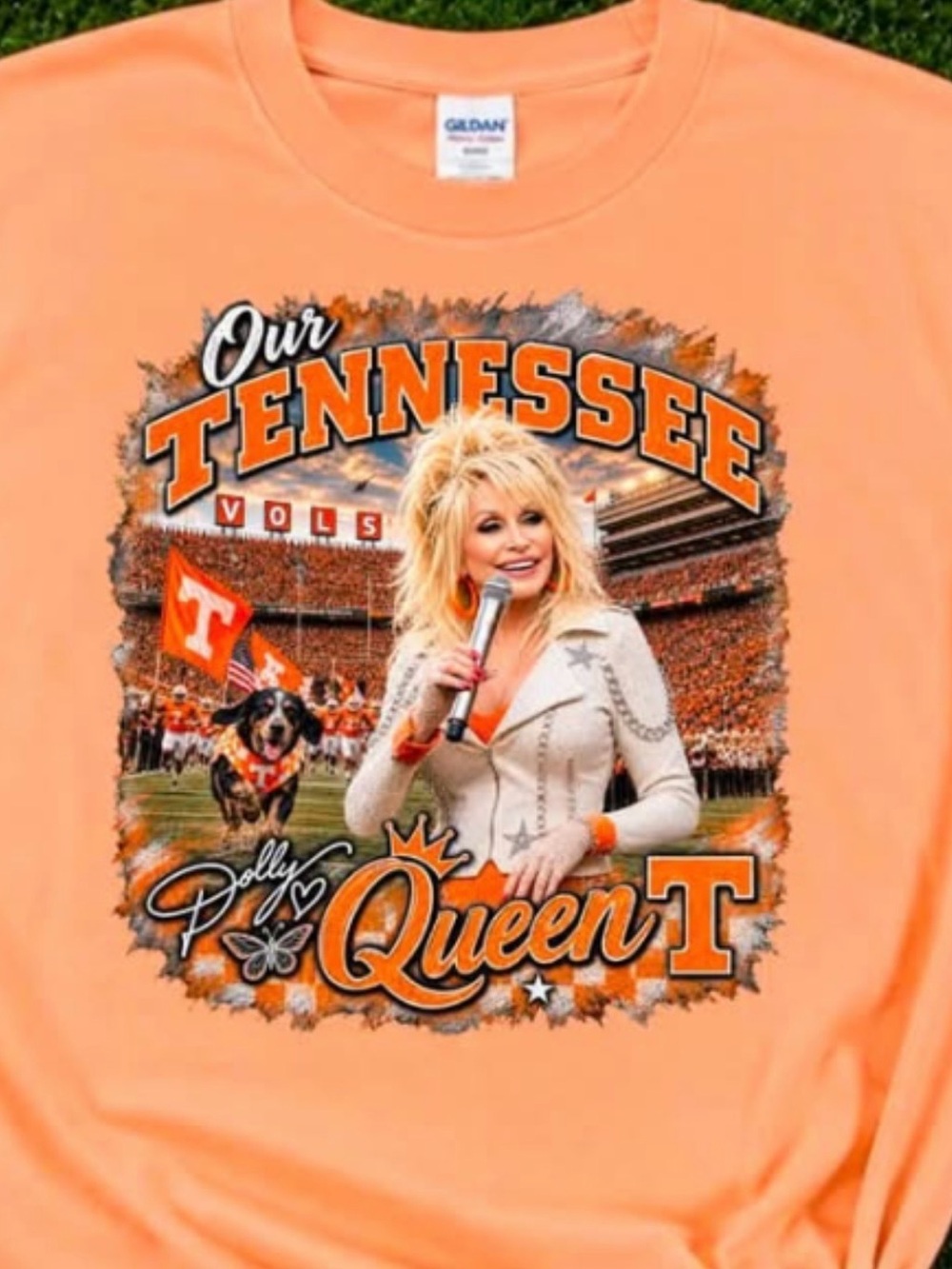 Gildan Peach-Orange Tennessee "Queen T" Graphic Tee